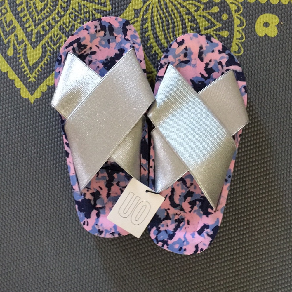 Silver UO confetti Eva slide